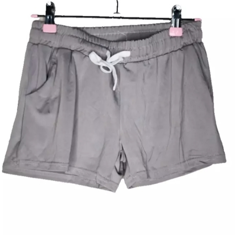 Real Essentials Girls Dry Fit Elastic Waist Shorts in Gray Size M